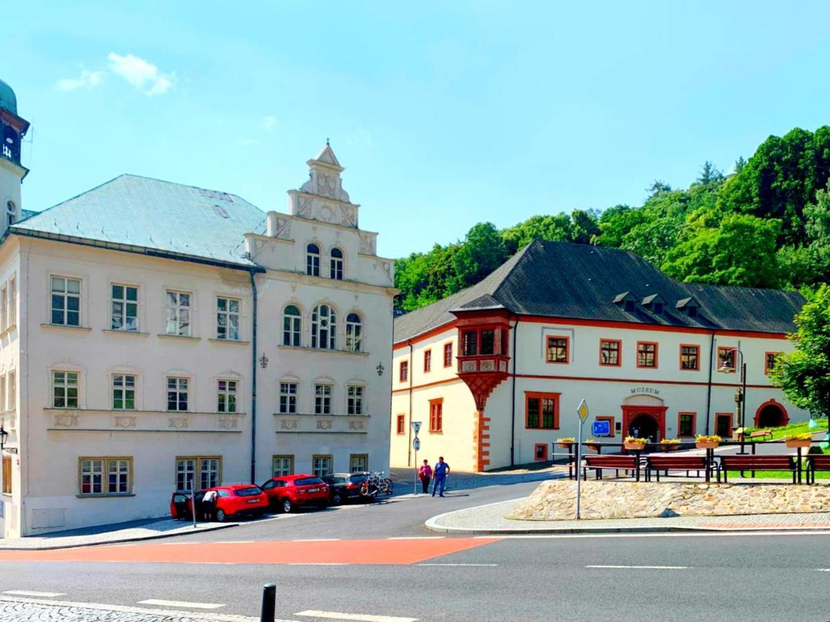Casa Santini Villa Jáchymov Eksteriør billede